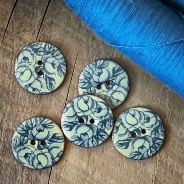 Knapper i keramikk Blomster 22 mm