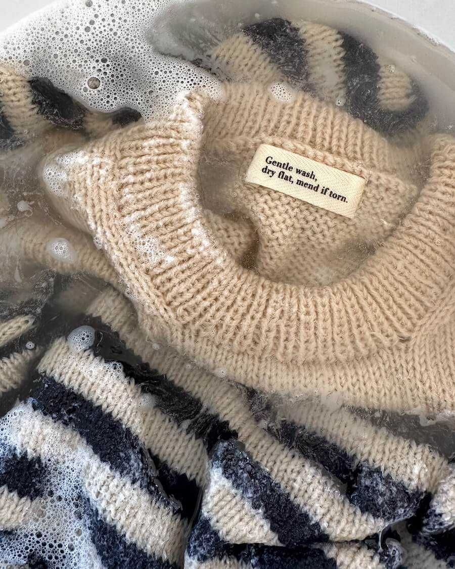 PetiteKnit Merkelapp "Gentle wash, dry flat, mend if torn"