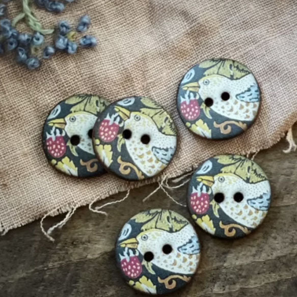 Knapper i keramikk William Morris 18 mm