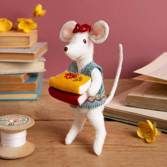 Corinne Lapierre Bibliotekar-mus (filt + broderi)