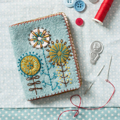 Corinne Lapierre Nåleetui (filt + broderi)