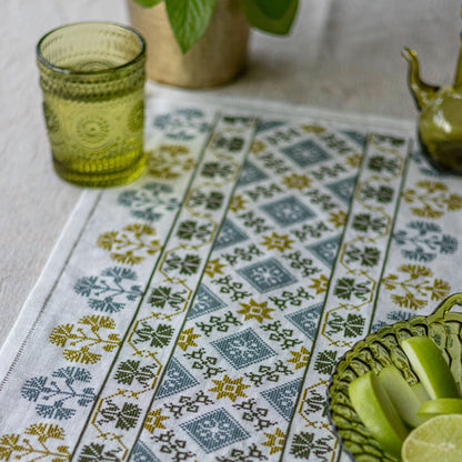 Aegean Arbor broderikit