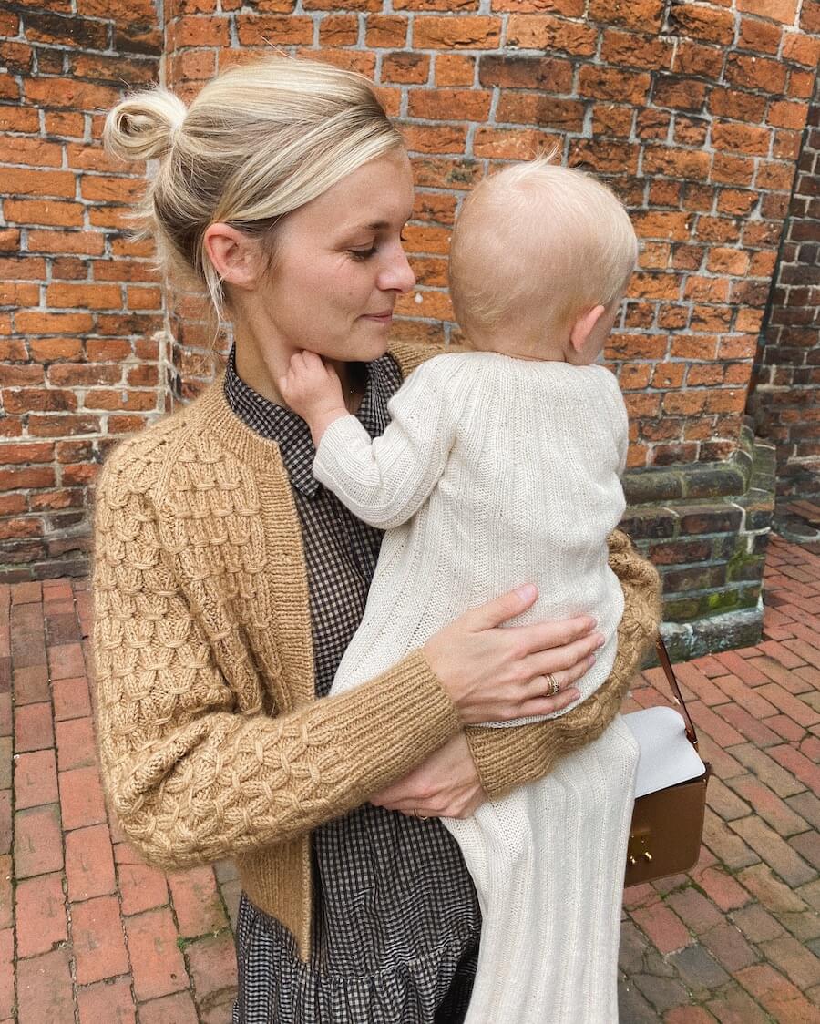 PetiteKnit Annas Dåpskjole 1-12 mnd