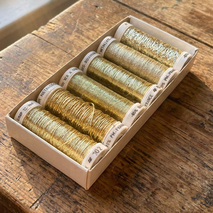 Metallisk broderitråd (6 stk)