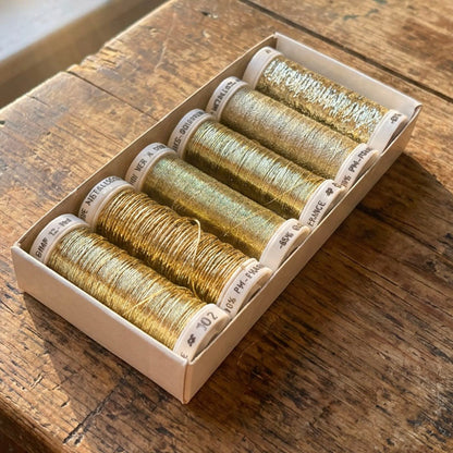 Metallisk broderitråd (6 stk)
