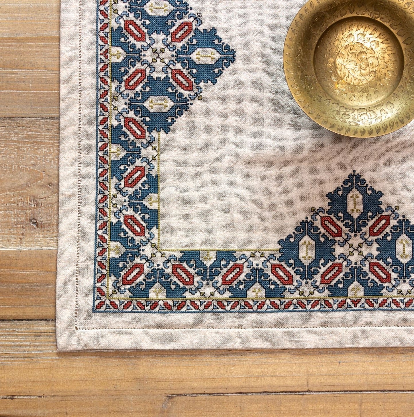 Mulberry Leaf broderikit