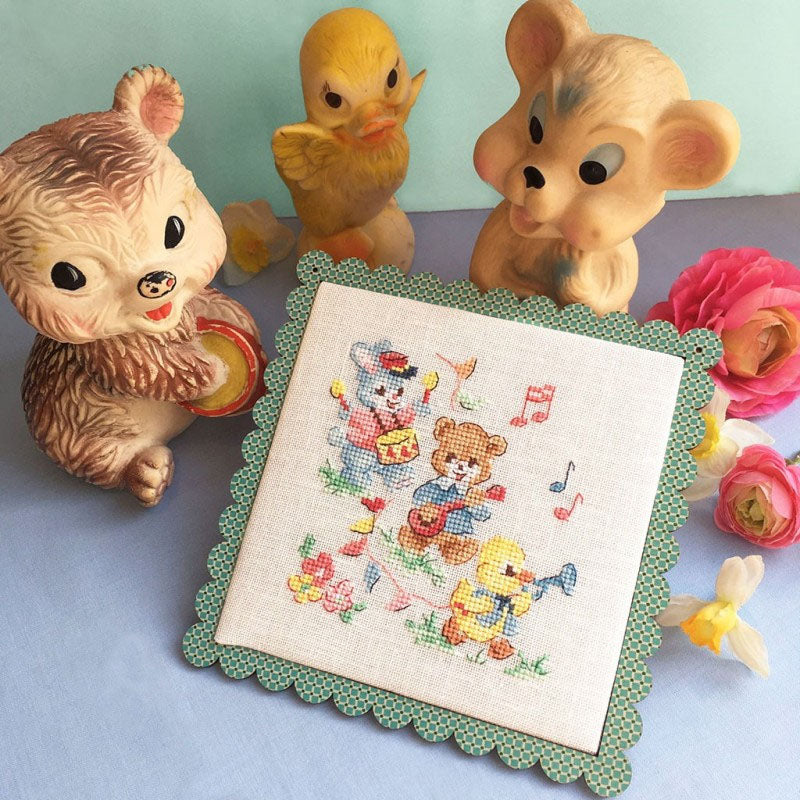 Copains d´Enfance (barndomsvenner) broderimønster
