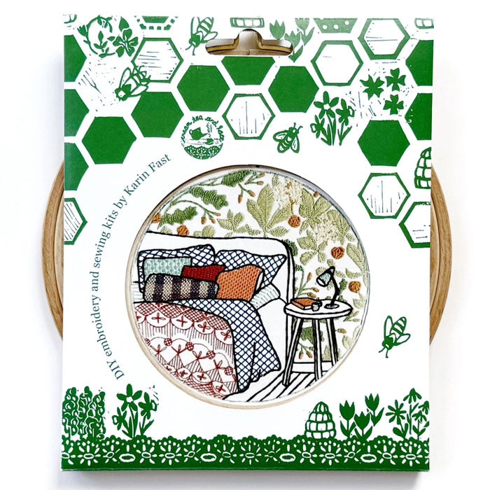 Cream Tea and Lace - Koselig soverom (broderisett)