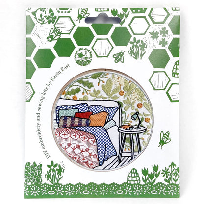 Cream Tea and Lace - Koselig soverom (broderisett)
