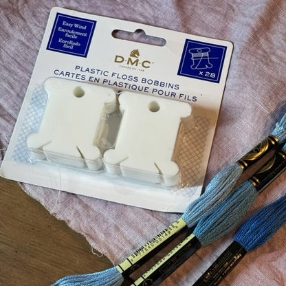 DMC bobbiner i plast (28 stk)