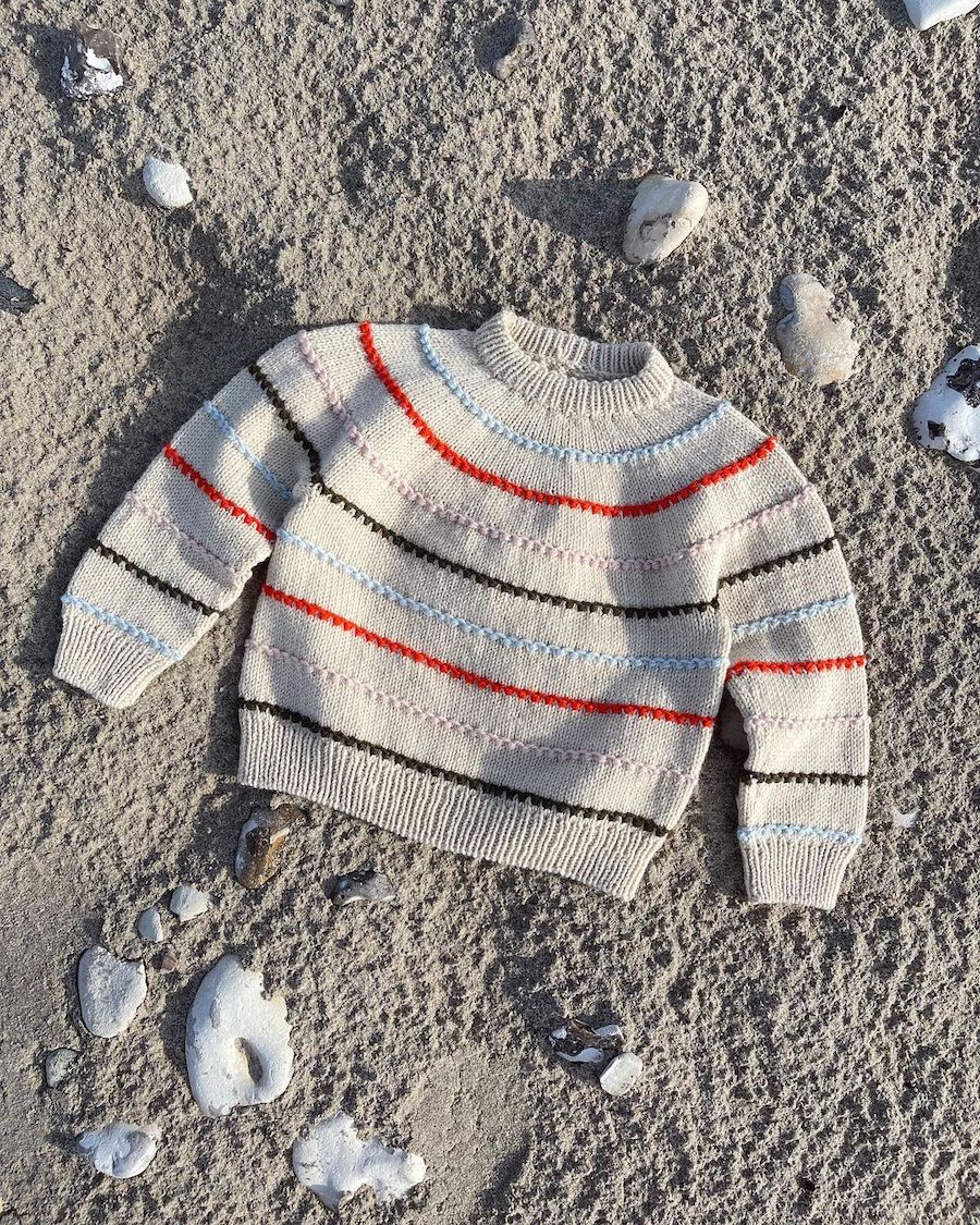 PetiteKnit Festival Sweater 1-14 år