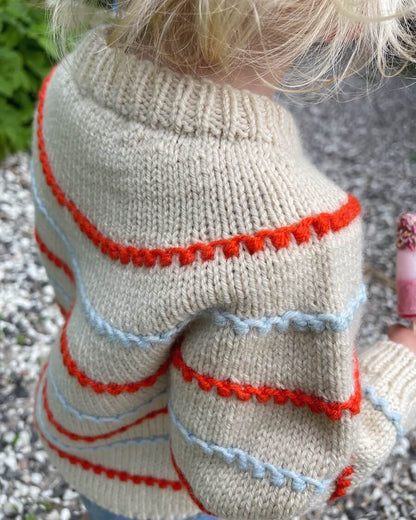 PetiteKnit Festival Sweater 1-14 år