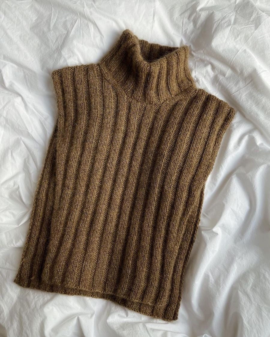 PetiteKnit Hazel Neck XS-L