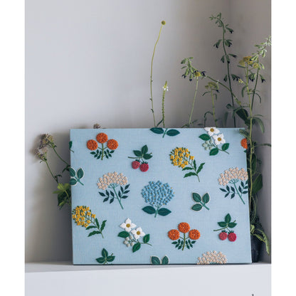 Simply Stitched with Wool (Higuchi)