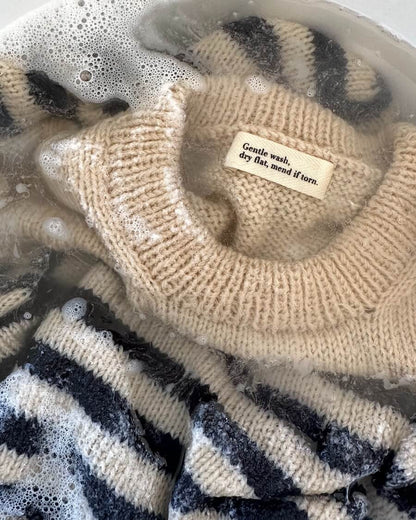 PetiteKnit Merkelapp "Gentle wash, dry flat, mend if torn"