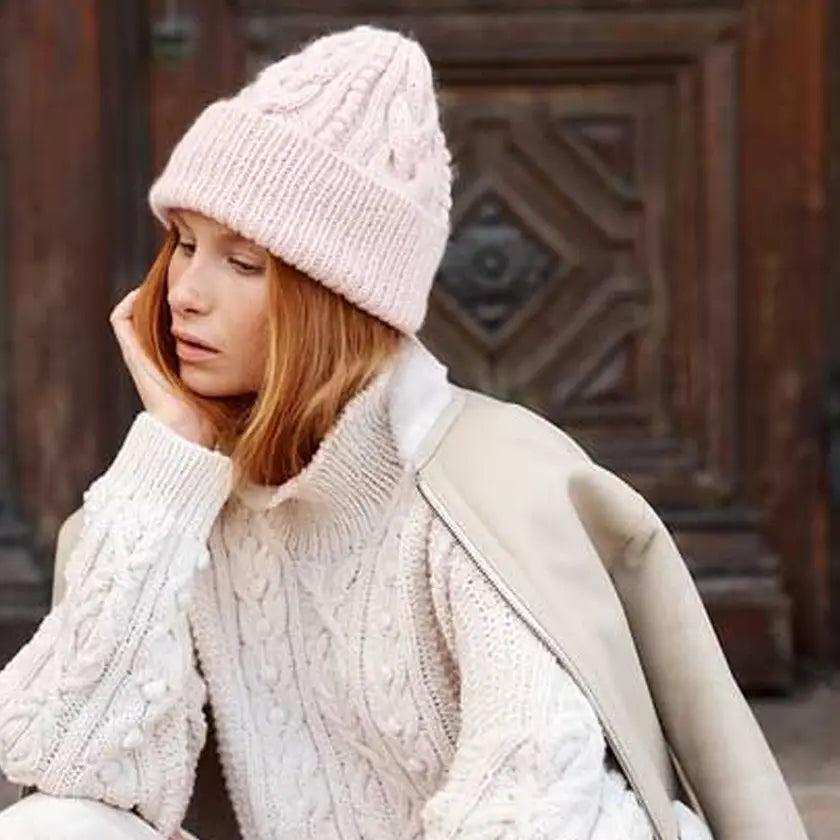 Nordic Chic: Knitting a Modern Wardrobe (Hoimela)