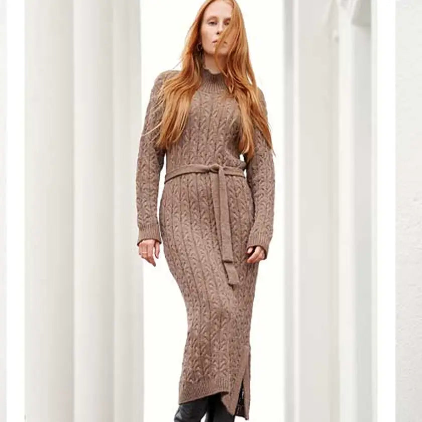 Nordic Chic: Knitting a Modern Wardrobe (Hoimela)