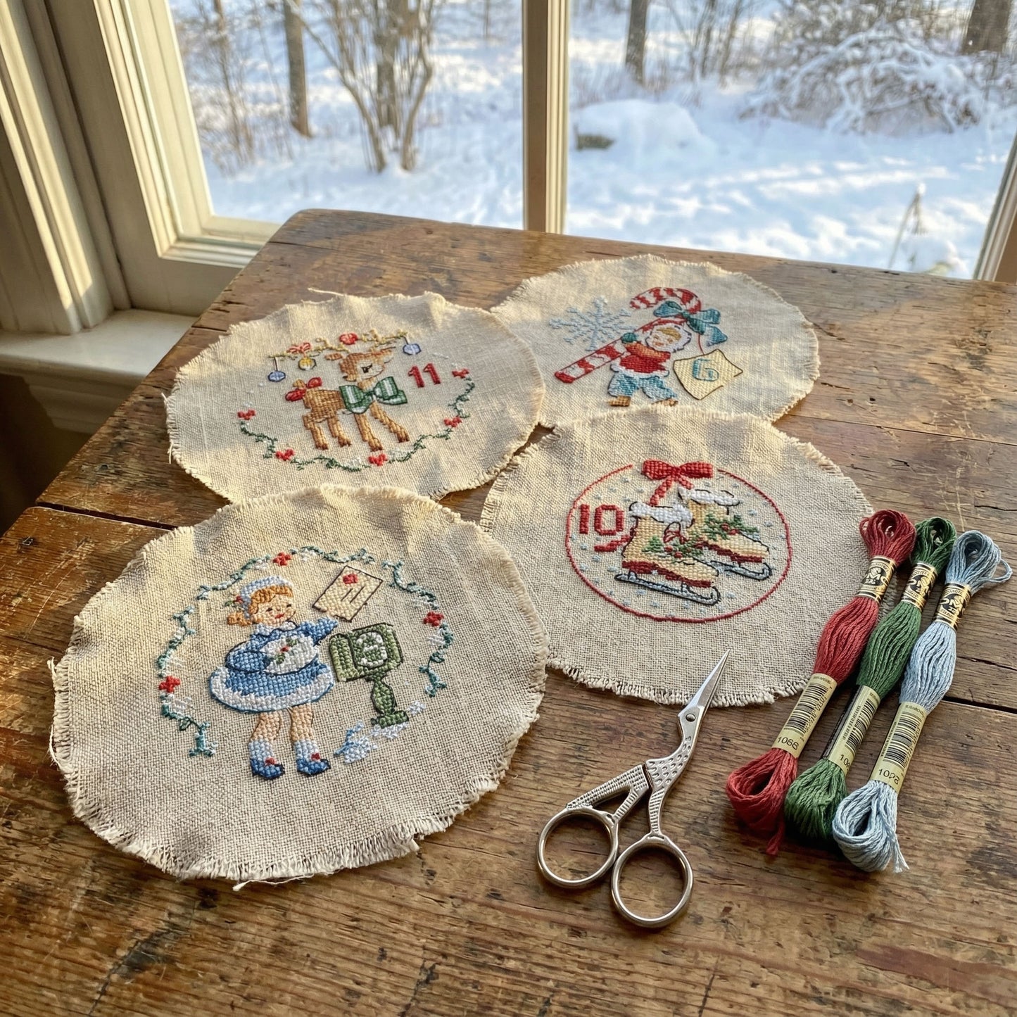 Le Calendrier de l’Avent No 2 (adventskalender) broderimønster