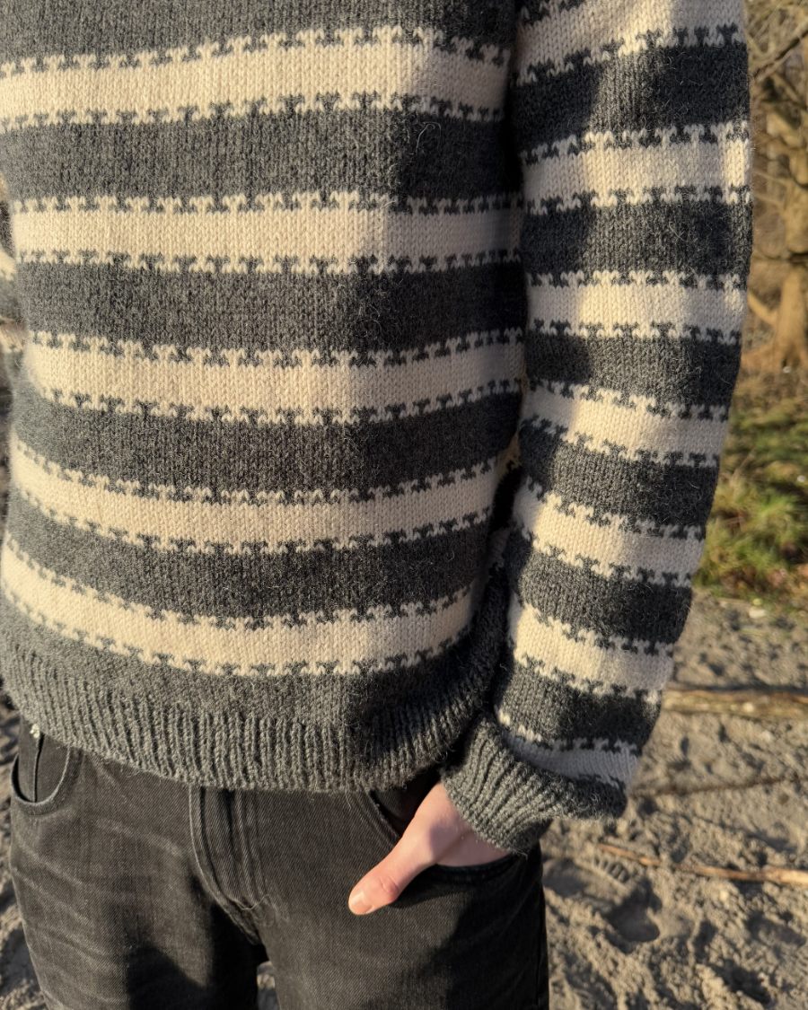 PetiteKnit Key Sweater herre