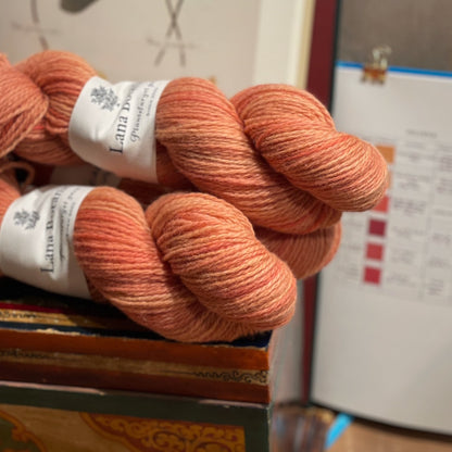 Plantefarget garn: Corriedale 50 g
