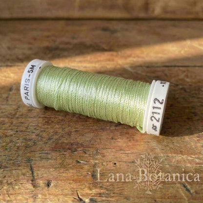 Soie de Paris broderitråd 100% silke enkeltfarger