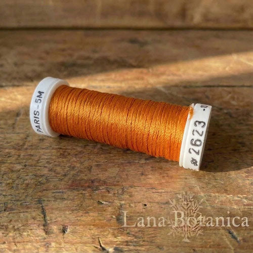 Soie de Paris broderitråd 100% silke enkeltfarger