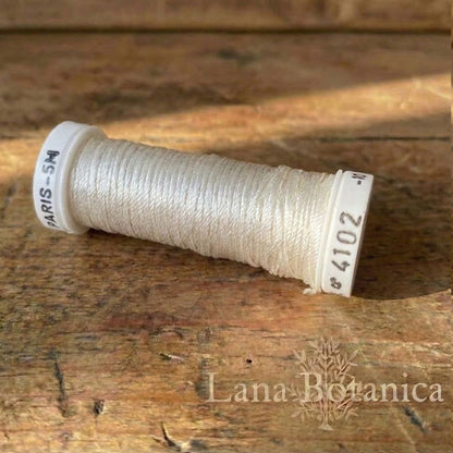 Soie de Paris broderitråd 100% silke enkeltfarger