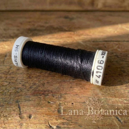 Soie de Paris broderitråd 100% silke enkeltfarger
