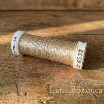 Soie de Paris broderitråd 100% silke enkeltfarger