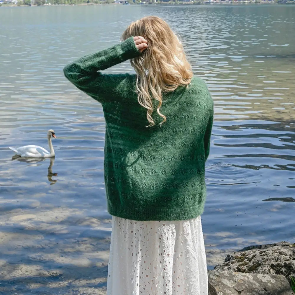 Threads of Memory - Knitting With Meaning (Quintanilla)