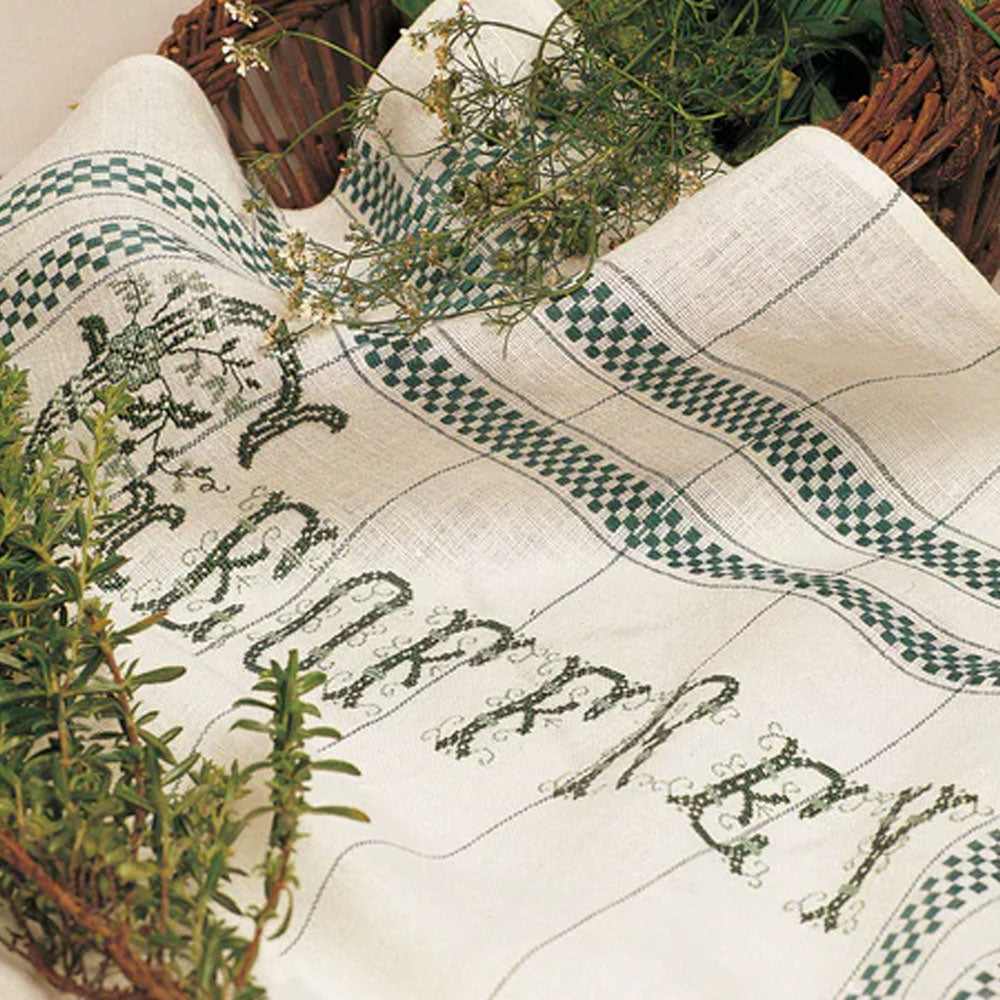 Vintage French Needlework (Maillard)