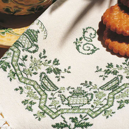 Vintage French Needlework (Maillard)
