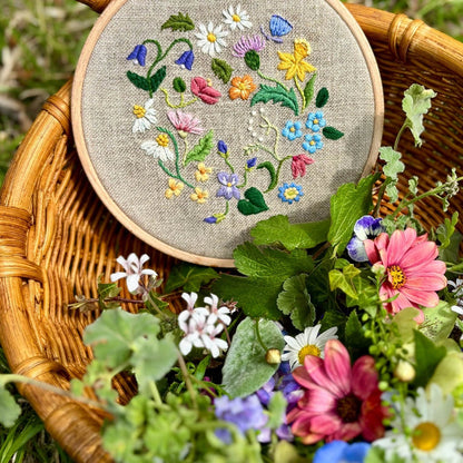 Wild Embroidery (Livingstone)