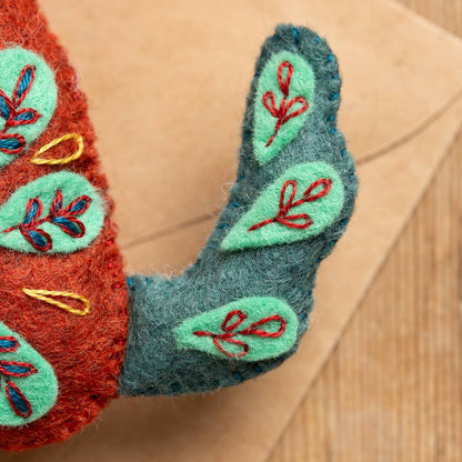 Corinne Lapierre Hund (filt + broderi)