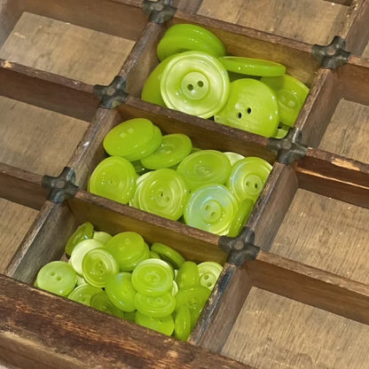 Glossy italienske knapper chartreuse